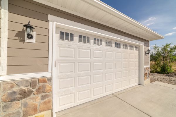 Garage Lifting in Laurel